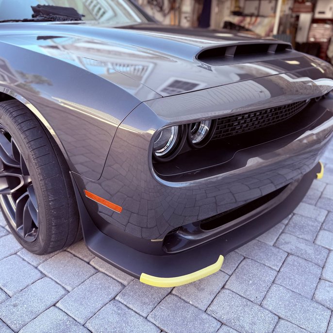 black luxury SUV detailing Florida