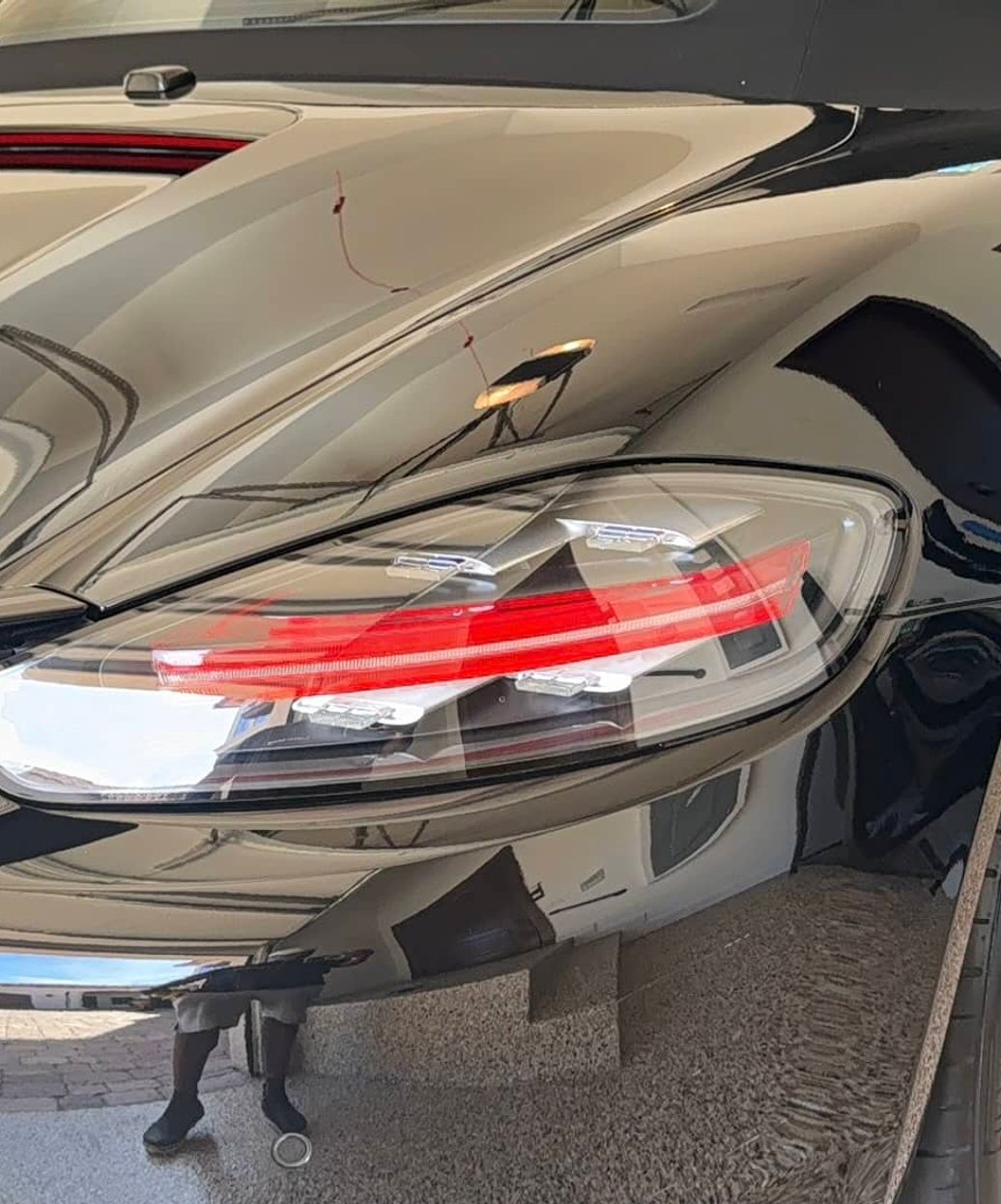 restored clear headlight after professional restoration service